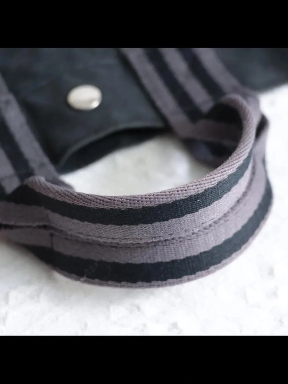 Hermes compact messenger